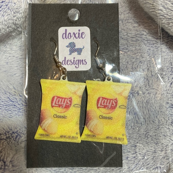 Lays Chips Handmade Earrings NEW - Picture 1 of 3